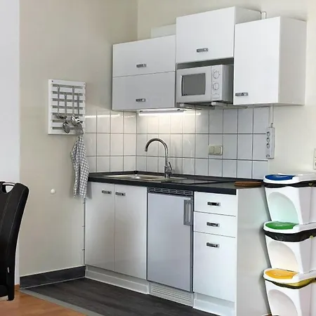 2 Raum Ferienwohnung Sandstrand A12t4n Binz